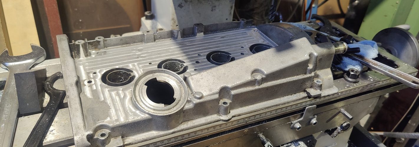 LuniLAB - Milling Valve Cover